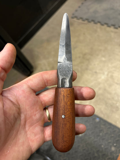 Forged Oyster